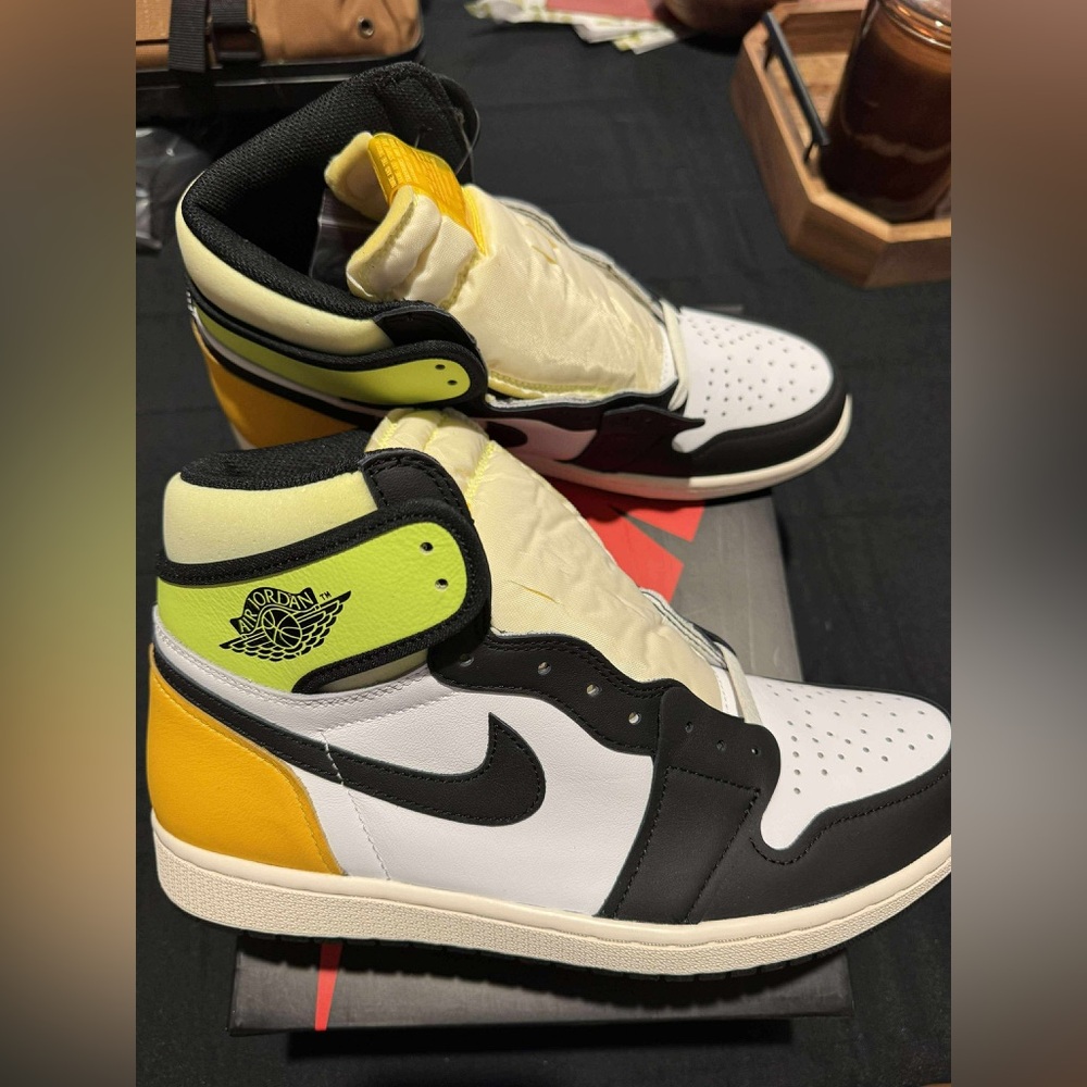 Nike High-Top Sneakers - Black, White, Yellow